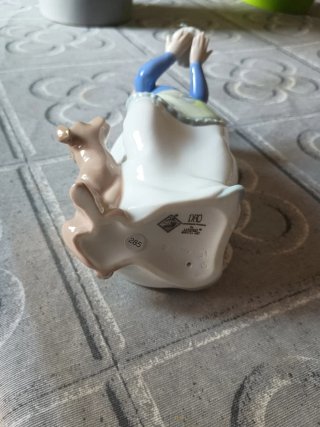 Figura El Cumpleaños del Perrito Nao para lladro