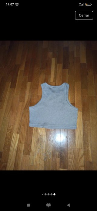 Crop top beige y blanco