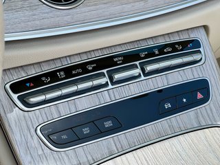 Mercedes-Benz Clase E 53 AMG / Cabrio / DESIGNO