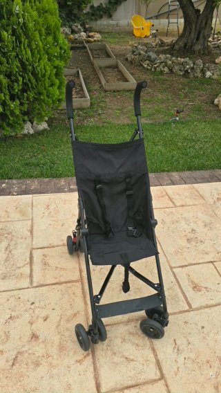 Silla de paseo ligera tipo paraguas