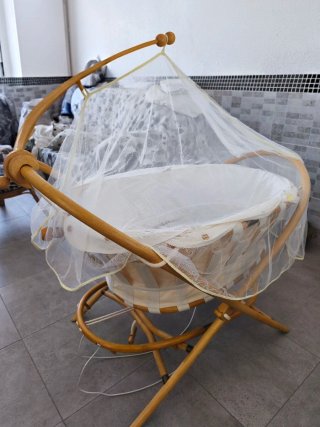 Moisés para bebé con mosquitera