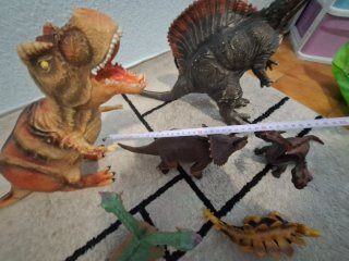 Lote dinosaurios de juguete
