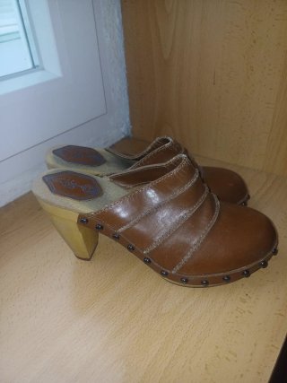 Zapatos Zara Marrones Tacón