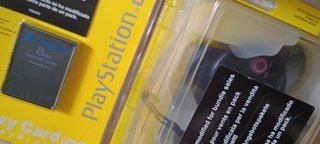 Mando Play Station 2 (sin usar) + Memory Card 8MB