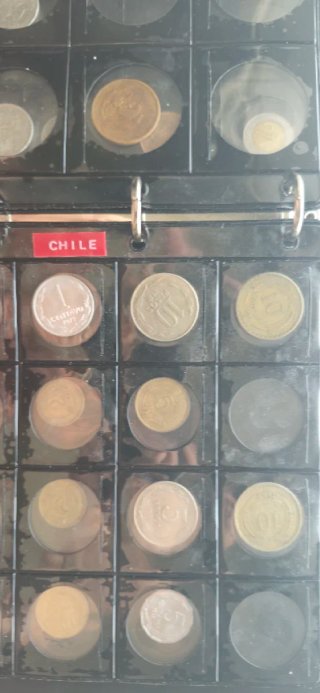 Lote 50 monedas Mexico y Chile