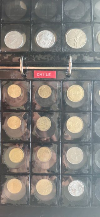 Lote 50 monedas Mexico y Chile