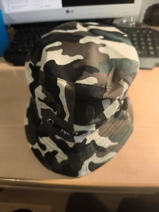 Gorro estilo militar camuflaje