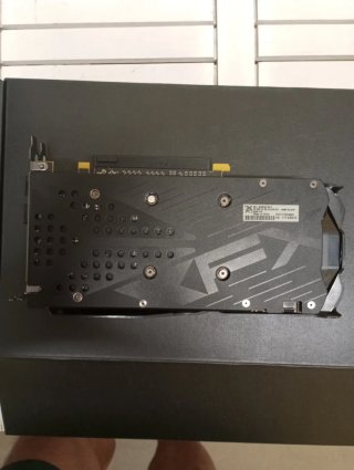 Tarjeta Gráfica XFX, RX-570P4D VE.0