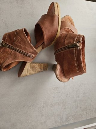 Sandalias Hispanitas Piel Tacón Alto Marrón