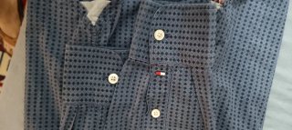 Camisa de vestir azul con rayas