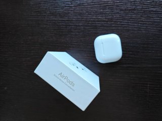 Airpods 4 ANC Apple Bianche