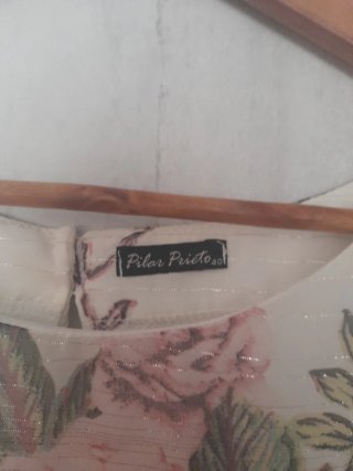Blusón sin mangas estampado floral
