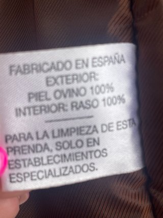 Chaqueta de piel marrón