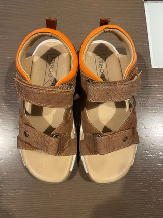 Sandalias niño Friboo marrones y naranjas