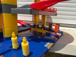 Garaje Juguettos para Coches Hot Wheels o similar
