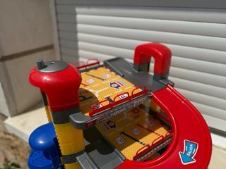 Garaje Juguettos para Coches Hot Wheels o similar