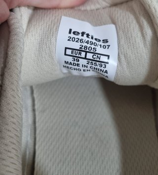 Zapatillas de vesir beige