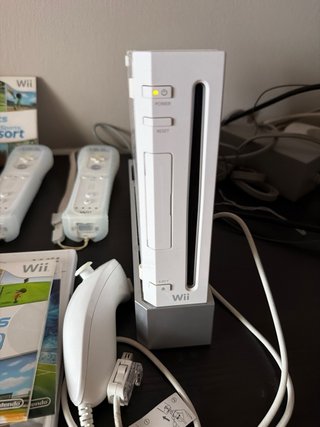 Consola Nintendo Wii Blanca + Juegos y Accesorios