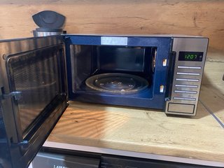 Microondas Samsung GE87M Ceramic Inside