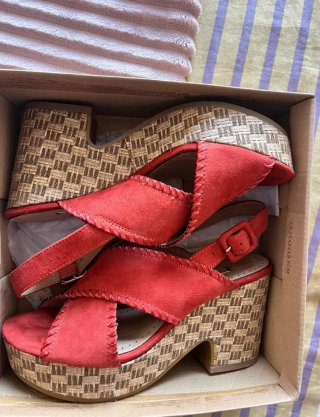 Sandalias naranjas/rojas de ante