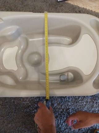 Bañera de bebé gris de la marca Cam.