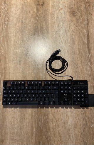 Teclado Gaming Trust GXT RGB