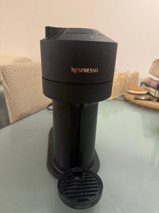 Cafetera Nespresso Vertuo Next DeLonghi