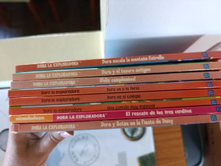 Colección de 8 cuentos de Dora Exploradora