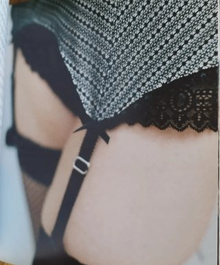 Apenas vestida