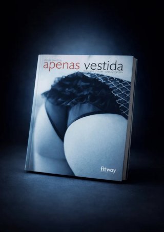 Apenas vestida
