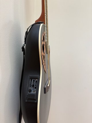 Guitarra Electroacústica Harley Benton HBO 850 BK