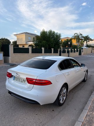 Jaguar XE 2017