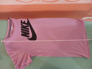 T-shirt Nike rosa ragazza