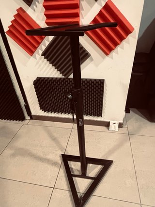 Monitor da Studio OQAN con Supporto a Pedana