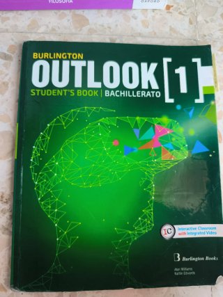 Vendo libros de 1° de bachillerato de humanidades.