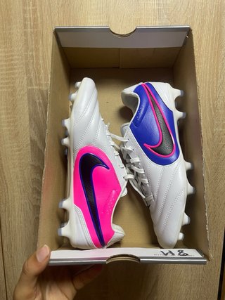 Botas de fútbol Nike Tiempo Ligera