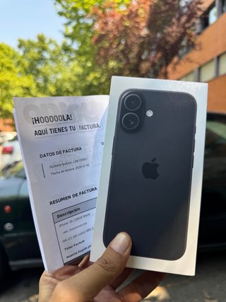 iPhone 16 PRECINTADO FACTURA 3 AÑOS DE GARANTÍA