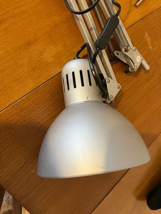 Flexo de escritorio metálico ajustable