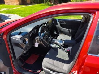 Toyota Auris 2013