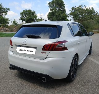 Peugeot 308 2015