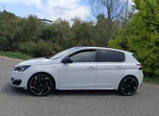 Peugeot 308 2015