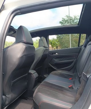Peugeot 308 2015