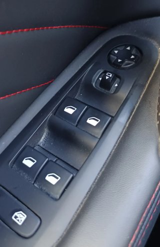 Peugeot 308 2015