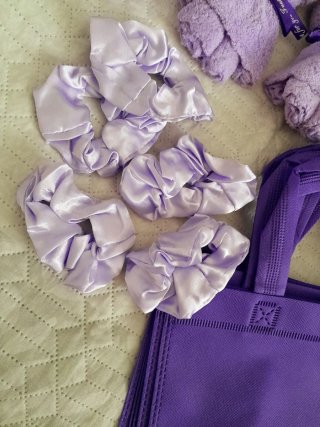 Set de fiesta morado