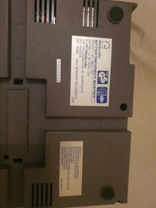 Consola Nintendo NES sin probar con mando