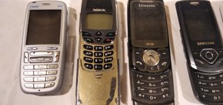 Lotto telefoni cellulari vintage