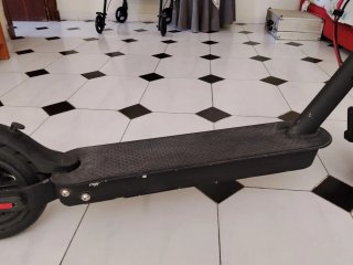 Patinete Eléctrico Negro
