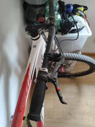 Bicicleta Cannondale blanca