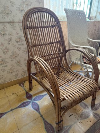 Silla antigua de bambú