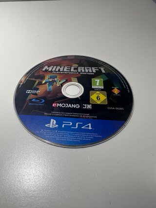 ⁠Lote o Juegos PS4 (GTA V, Minecraft, Sonic...)